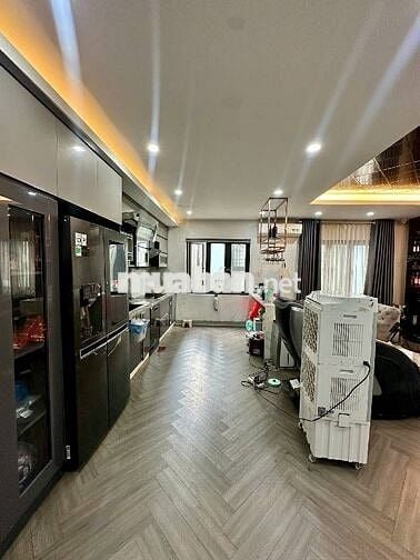 CHÍNH CHỦ BÁN NHÀ HOÀNG VĂN THÁI Ô TÔ THANG MÁY