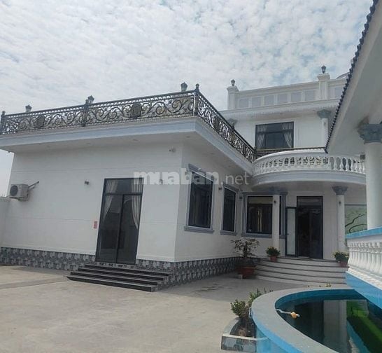 Biệt thự và đất đường DT871, Gò Công Đông. DT 4.740m2, nhà 1lầu 5PN