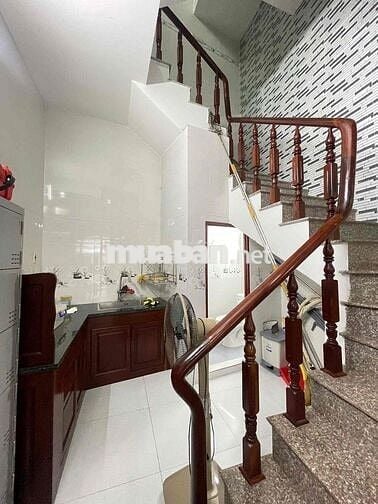 CHO THUÊ NHÀ MẶT TIỀN KINH DOANH