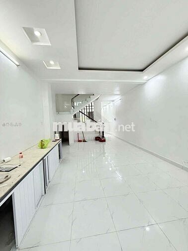 Nhà 3 lầu 6 phòng KdC Hưng Phú 2