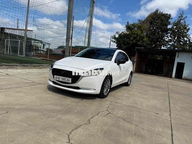 Mazda 2 2022 Luxury - 72000 km