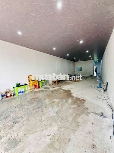 CHO THUÊ NHÀ TRỆT 100MV 6TR 1pn sân sau công viên 500mv