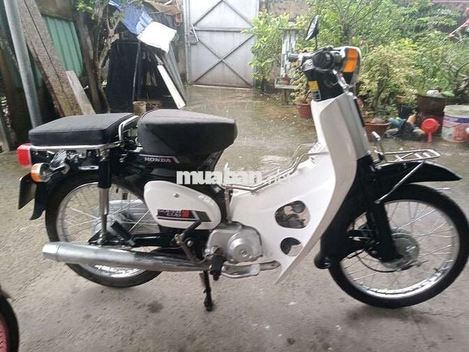 Honda cúp 50cc đời 89 có đề biển số sài gòn