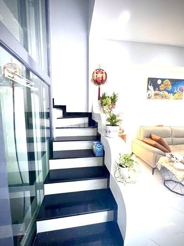 Căn góc 4 tầng, thang máy, Trần Văn Khánh, Q7, 🚗 thông, nhỉnh 8 tỷ 