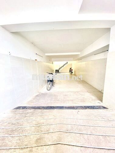 SIÊU PHẨM NHÀ  KHU VIP PHAN XÍCH LONG 38A Hoa Hồng – CÓ HẦM.DTSD 450m²