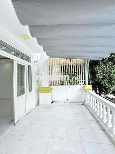 Nhà 3 lầu 6 phòng KdC Hưng Phú 2