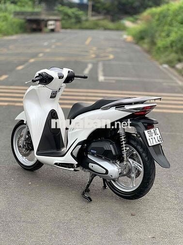 Shvn 125cc Trắng Đen Bạc 7/2025 Odo 1K9 Leng Keng🎉