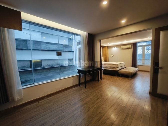 Cho thuê Villa Trung tâm quận 3 - Đường Lý Chính Thắng