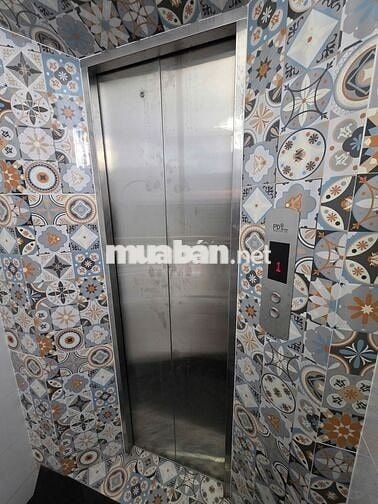 Pass phòng studio 25m2 trên đường Nguyễn Thần Hiến Quận 4