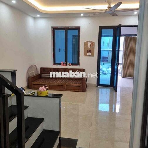 Dưới 40tr/m2 có nhà đẹp Định Công Hạ-Oto 20m-85m; C4; MT6m; Thang chờ