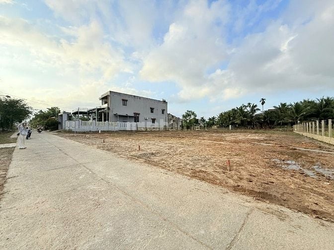 Bán nhanh cặp liền kề 260m2 giá 780 triệu / lô