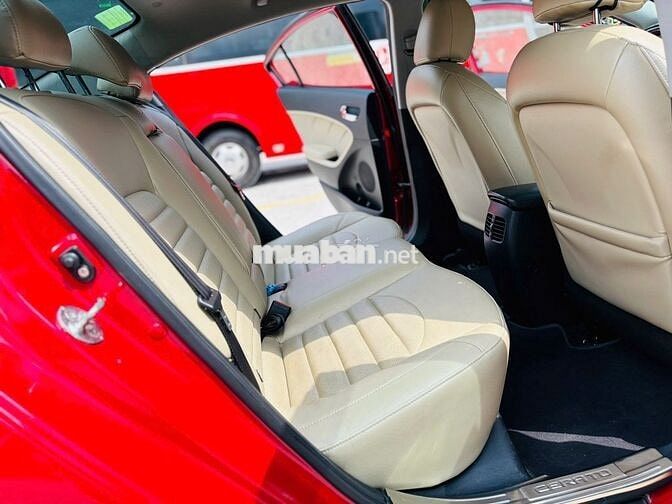 Kia Cerato 2018 1.6 AT - 49000 km