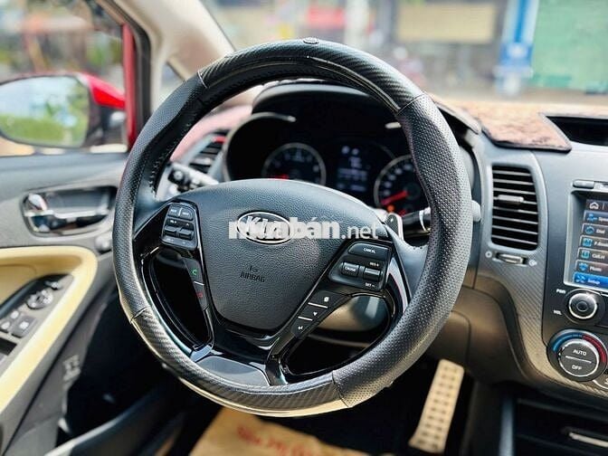 Kia Cerato 2018 1.6 AT - 49000 km