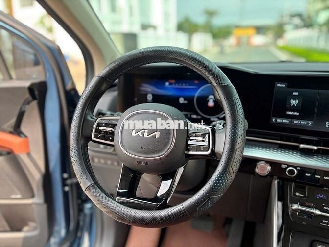 Kia Carnival 2022 Signature 2.2D - 52000 km