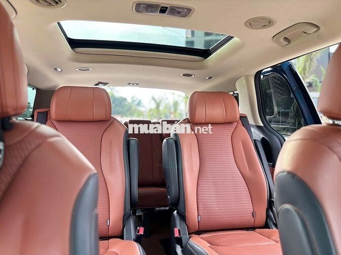 Kia Carnival 2022 Signature 2.2D - 52000 km