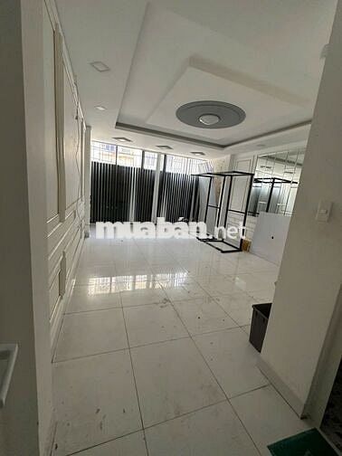 Nhà mặt tiền Trần Thiện Chánh gần 3/2 4,5x16m 5 tầng, st + thang máy