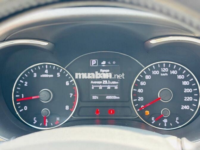 Kia Cerato 2018 1.6 AT - 49000 km