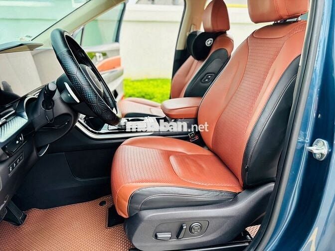 Kia Carnival 2022 Signature 2.2D - 52000 km