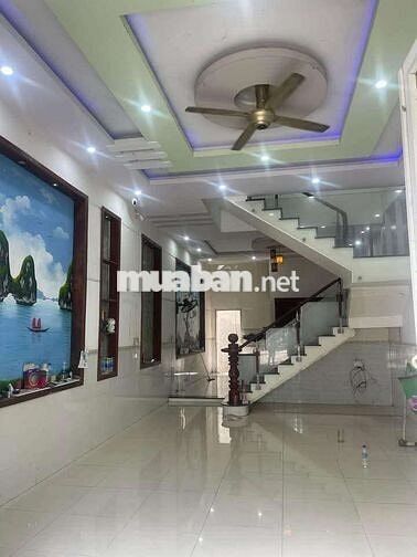 Cho thuê  nhà gần chợ tân long dĩ an Bình Dương