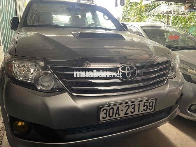 bán Fortuner máy dầu 8c