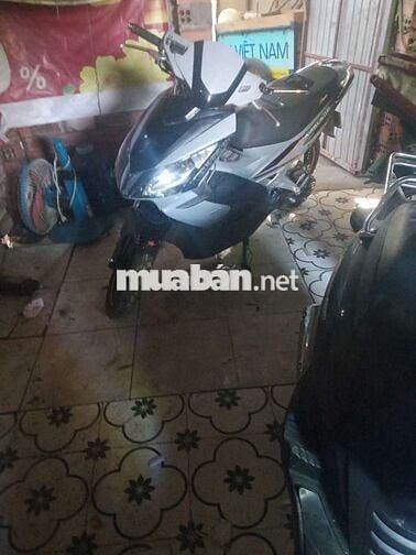 xe máy móc êm mạnh mở khoá như sh đèn lét bstp