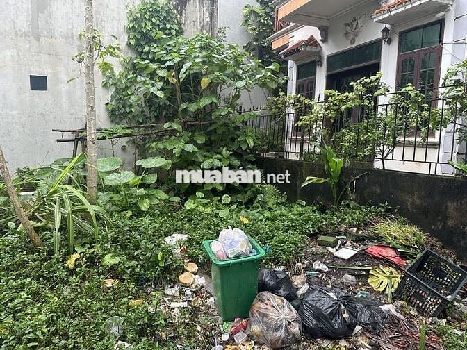 Mảnh đất đẹp đại cát 40m2, mặt tiền rộng, ô tô 7 chỗ đậu cổng