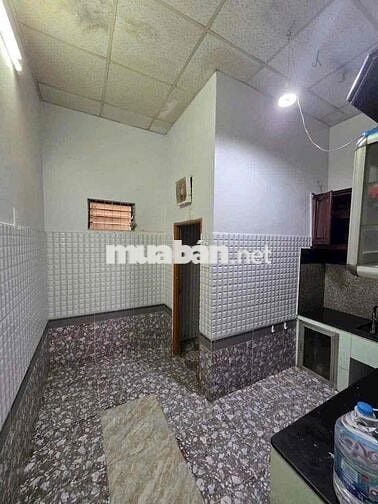 💰💰💰 NHÀ SÁT EMART PHAN HUY ÍCH, P14 - TRỆT LẦU: 1PN, 2WC - HẺM 5m