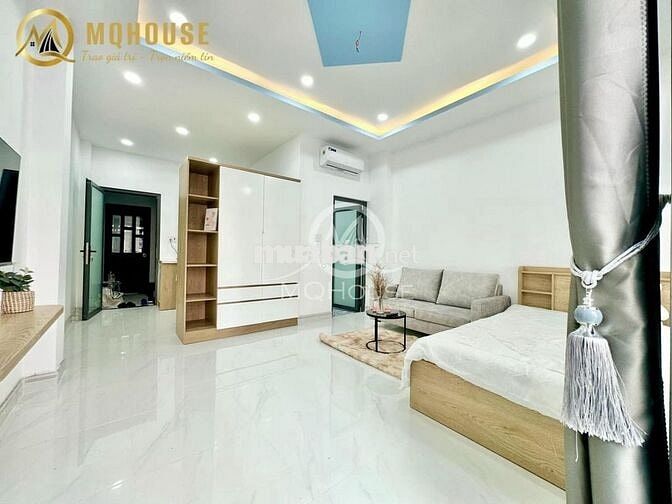 CĂN HỘ 1 PHÒNG NGỦ CAO CẤP_NGAY SVĐ PHÚ THỌ_BAN CÔNG THOÁNG MÁT