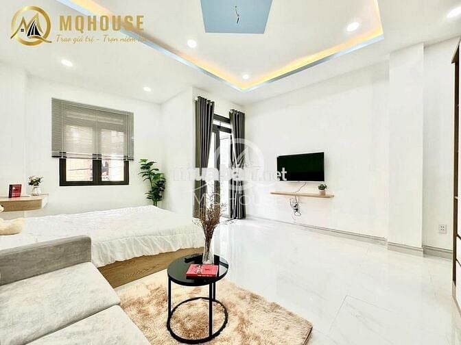 CĂN HỘ 1 PHÒNG NGỦ CAO CẤP_NGAY SVĐ PHÚ THỌ_BAN CÔNG THOÁNG MÁT