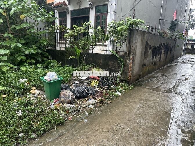 Mảnh đất đẹp đại cát 40m2, mặt tiền rộng, ô tô 7 chỗ đậu cổng