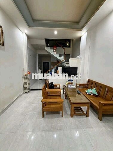 Bán nhà 3 tầng kiên cố kiệt đặng thùy trâm thông thi sách giá 4ty950