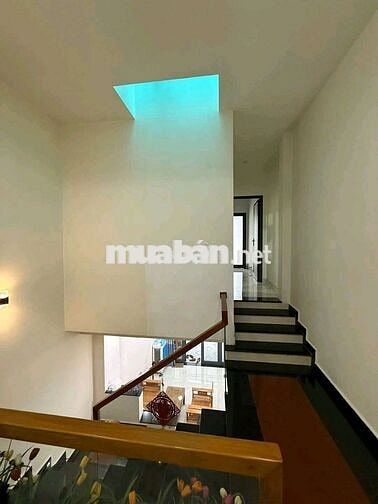 Bán nhà 3 tầng kiên cố kiệt đặng thùy trâm thông thi sách giá 4ty950