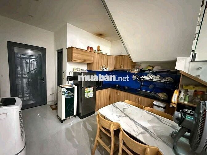 Bán nhà 3 tầng kiên cố kiệt đặng thùy trâm thông thi sách giá 4ty950