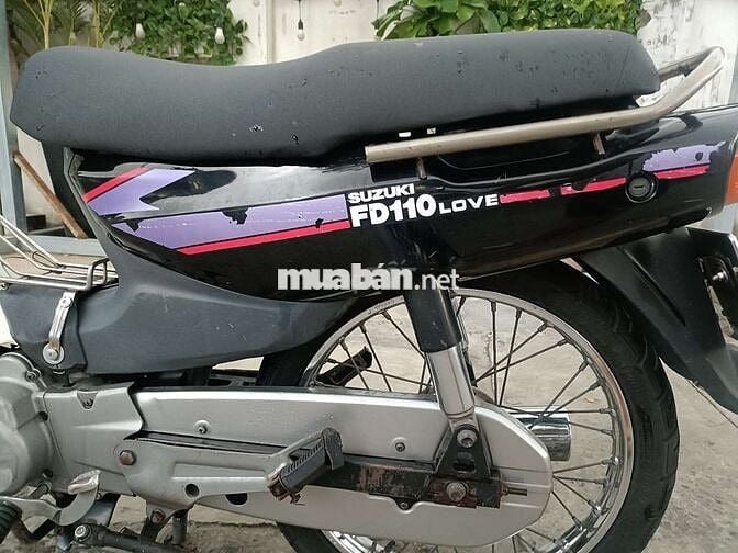 Suzuki FD 110 Love Đen trắng