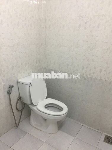 Nhà 5 triệu 2 phòng ngủ Phạm Ngọc Hưng