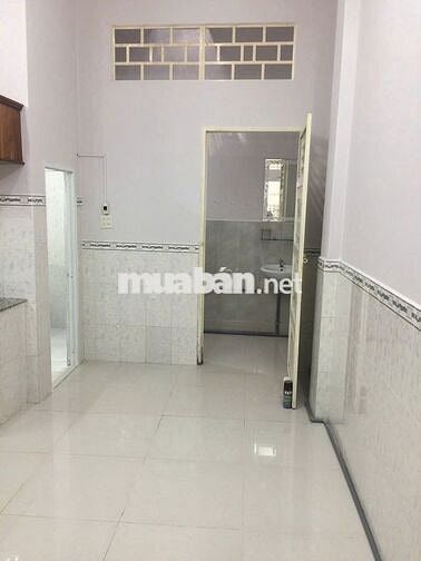 Nhà 5 triệu 2 phòng ngủ Phạm Ngọc Hưng