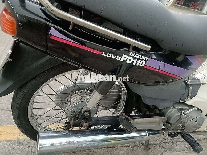 Suzuki FD 110 Love Đen trắng