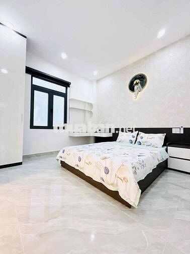 SIÊU PHẨM 4 TẦNG LUNG LINH - 64M2 - Ô TÔ ĐỖ CỬA - LÂM THỊ HỐ -QUẬN 12