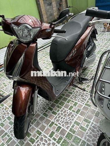 cần bán xe Vespa