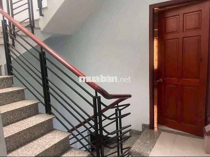 Nhà 1 trệt 2 lầu sân thượng hẻm liên khu 4/5 BHH B bình tân