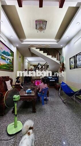 [CÓ CLIP] NHÀ ĐẸP 4 TẦNG - DTSD 224M VUÔNG - HẺM XE HƠI THÔNG