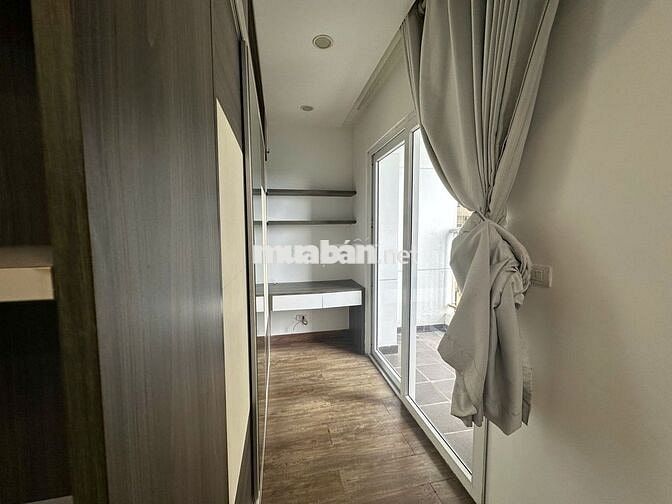 Vào luôn CHCC Golden Palace - Mễ Trì 120m2 3PN đủ đồ đẹp giá 19tr/th