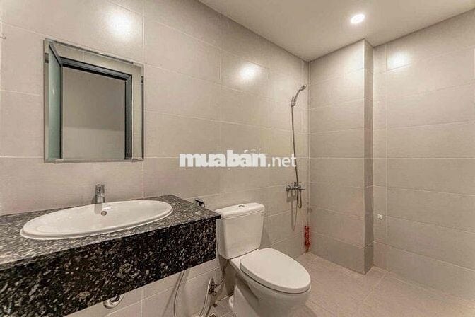 🍀Chung Cư Cao Cấp_1PN Ban Công_Thoág Mát_Thag Máy Hầm Xe Lớn_Ngay Q10🔥