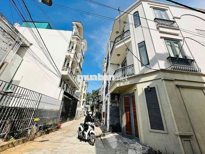 Đất Ô Tô Vô Tận Cửa-Vuông Vức-Ngang 5m-4 tỷ 8-Cạnh Ga Metro-Trường Thọ