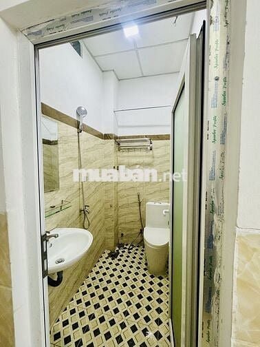 XVNT Phòng bancong thoáng mát khu đại học, Hutech ung văn Khiêm