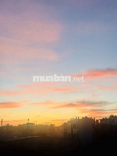 XVNT Phòng bancong thoáng mát khu đại học, Hutech ung văn Khiêm