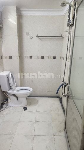 Cho thuê nhà nguyên căn, mới sơn sửa