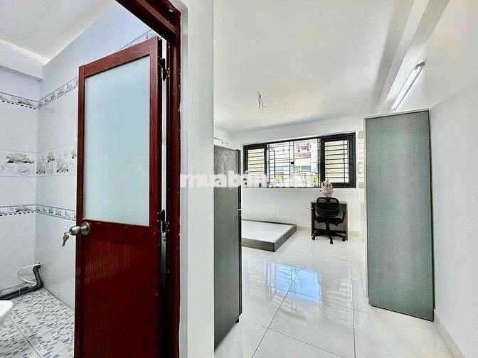 căn hộ Studio Cửa Sổ thoáng ngay ĐẠI HỌC Văn Hiến - Đầm Sen