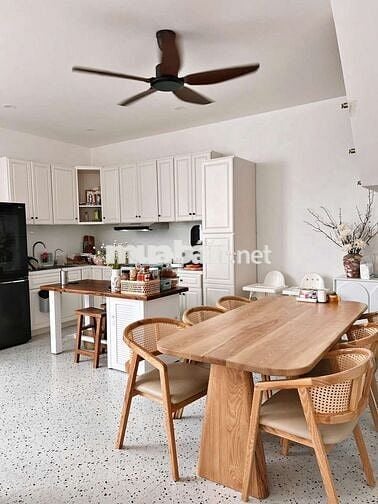 Nhà 1 Trệt 1 Lầu 4PN 5x18m Hẻm 525 Lê Văn Lương Gần Lottlemart