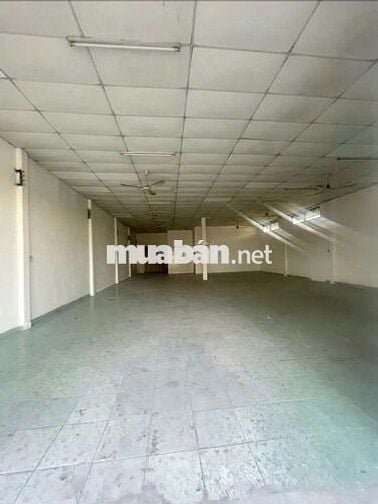 Cho Thuê Kho Xưởng Gần KCN Tân Bình. DT 250M2.